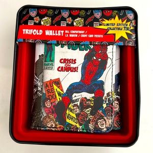 Spider-Man trifold wallet with collectible tin box